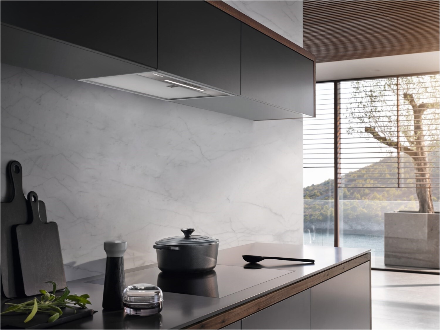 a1052536-638906655005042901-0x0-vcenterhcenter - Elektrodomus